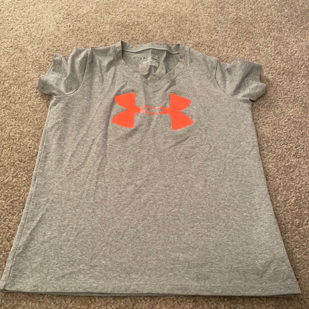 Shirt sleeve (slight v-neck) shirt for youth!